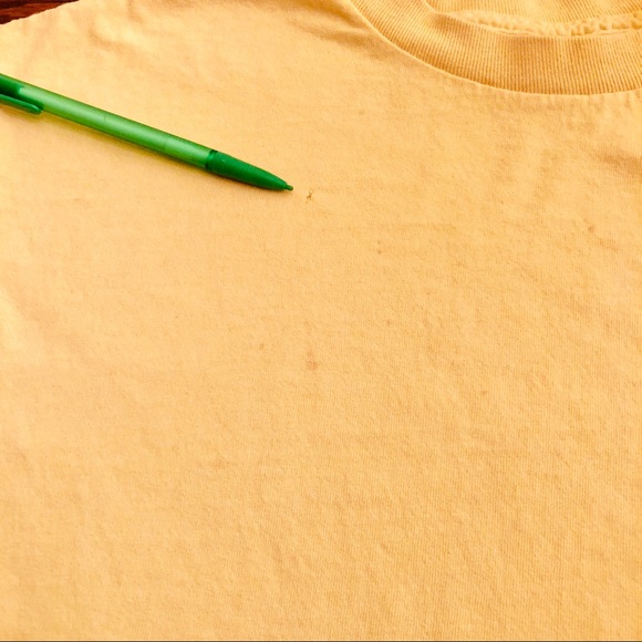 Brandy Melville “Honey” T-Shirt - Picture 4 of 5